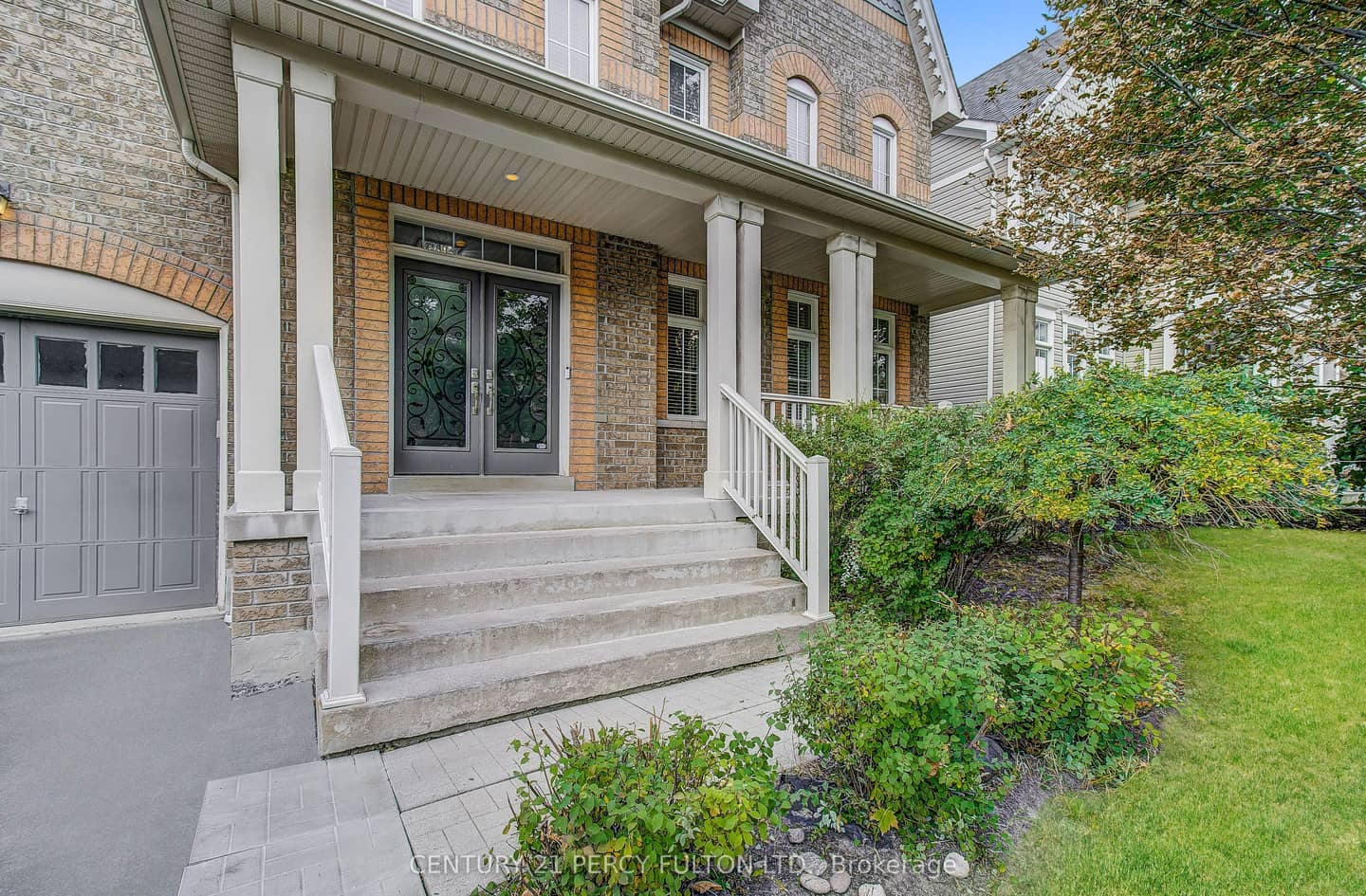 24 Bellhouse Place, Whitby, ON L1M 0G6