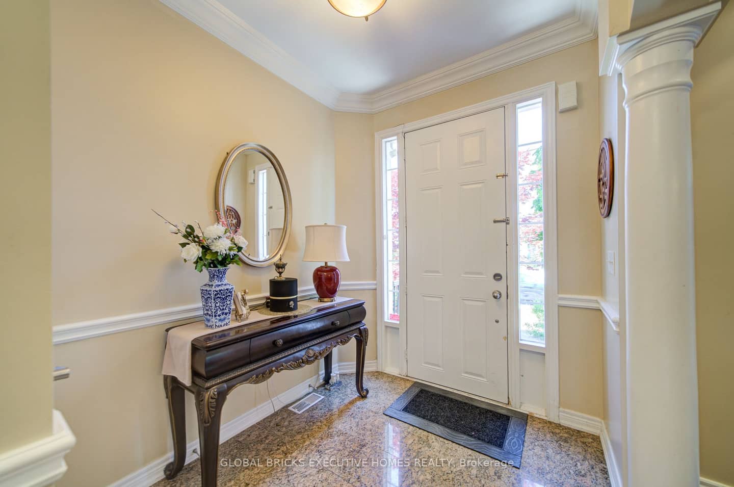3885 Eglinton Avenue, Mississauga, ON L5M 7Z7