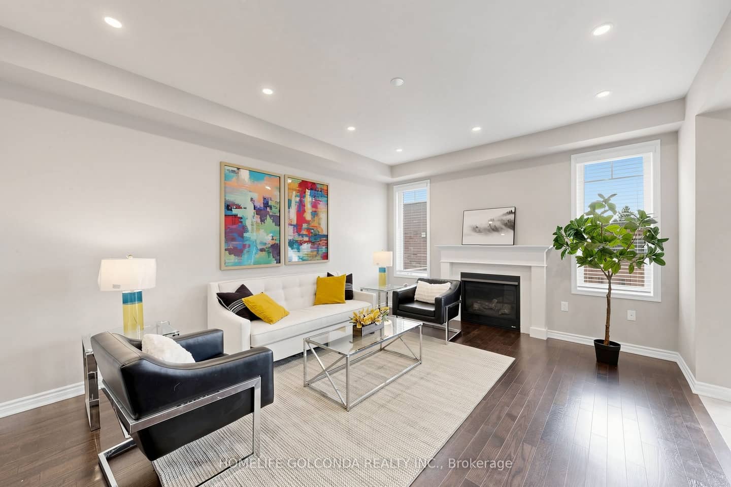 2716 Sapphire Drive, Pickering, ON L1X 0G3