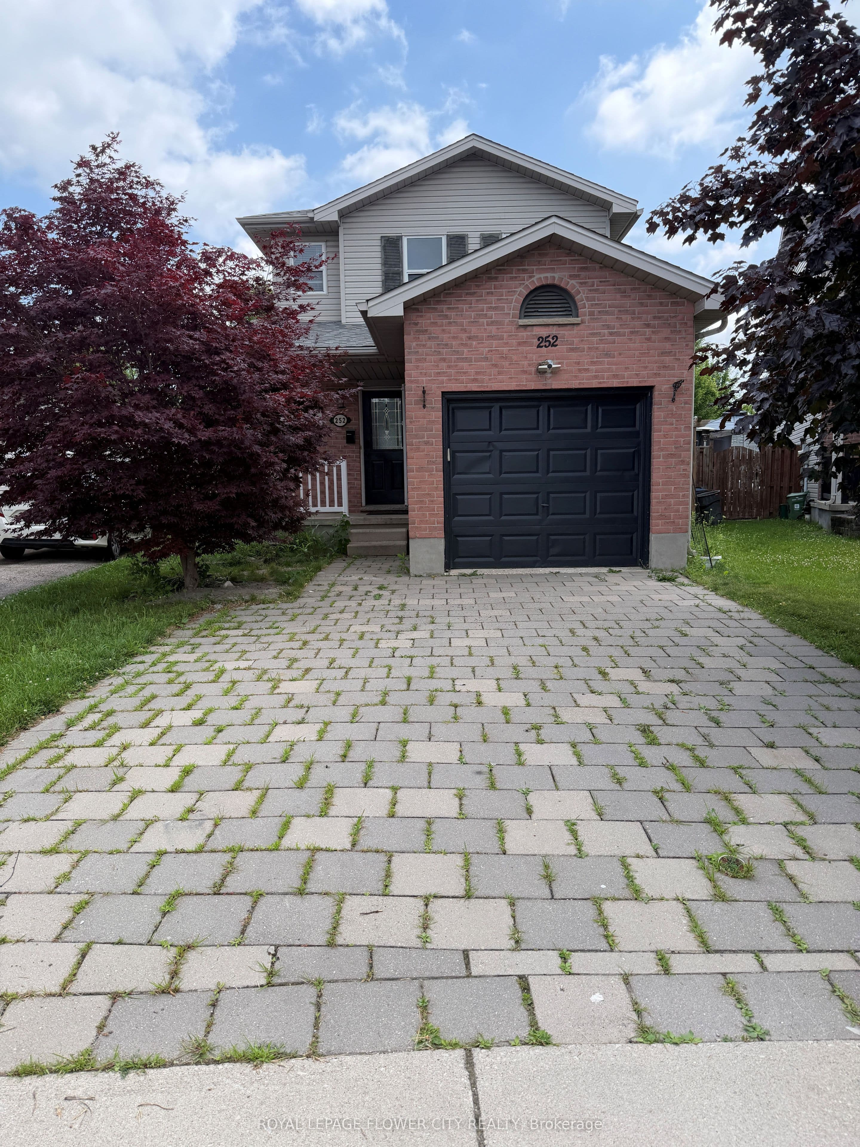 252 Simpson Crescent, London East, ON N5V 5E1