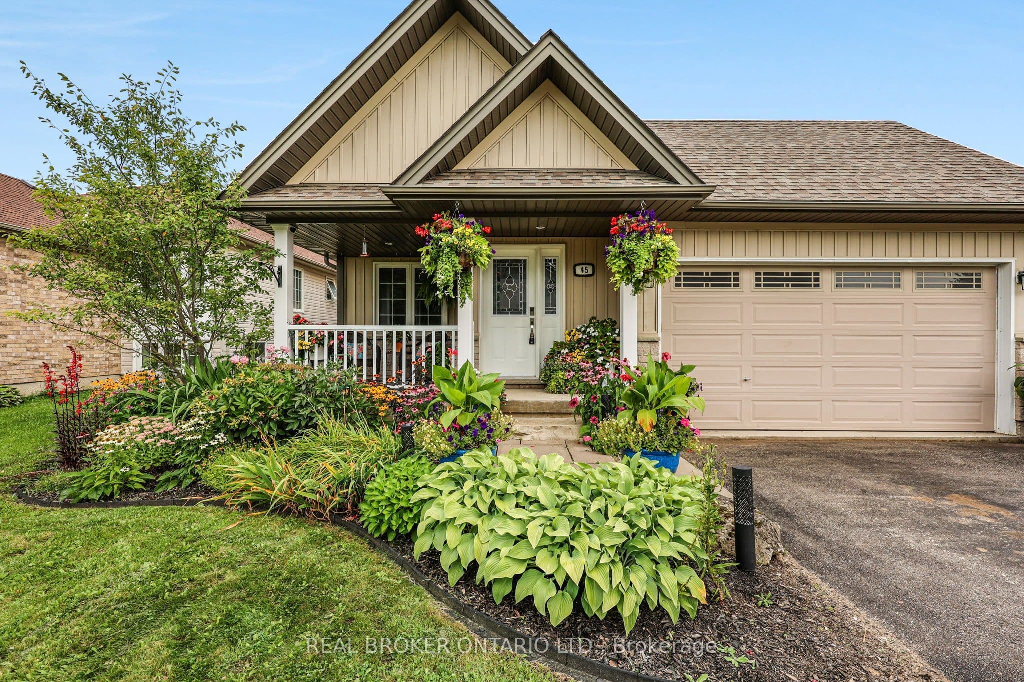 45 Sheffield Street, Southgate, ON N0C 1B0
