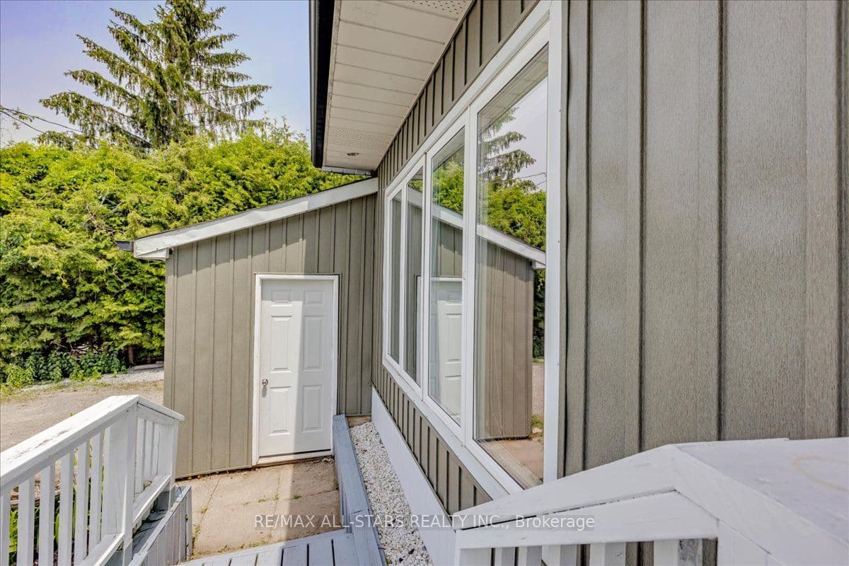 535 George Street, Brock, ON L0K 1A0