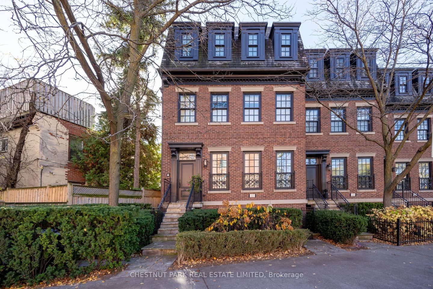 117 Davenport Road, Toronto, ON M5R 1H8