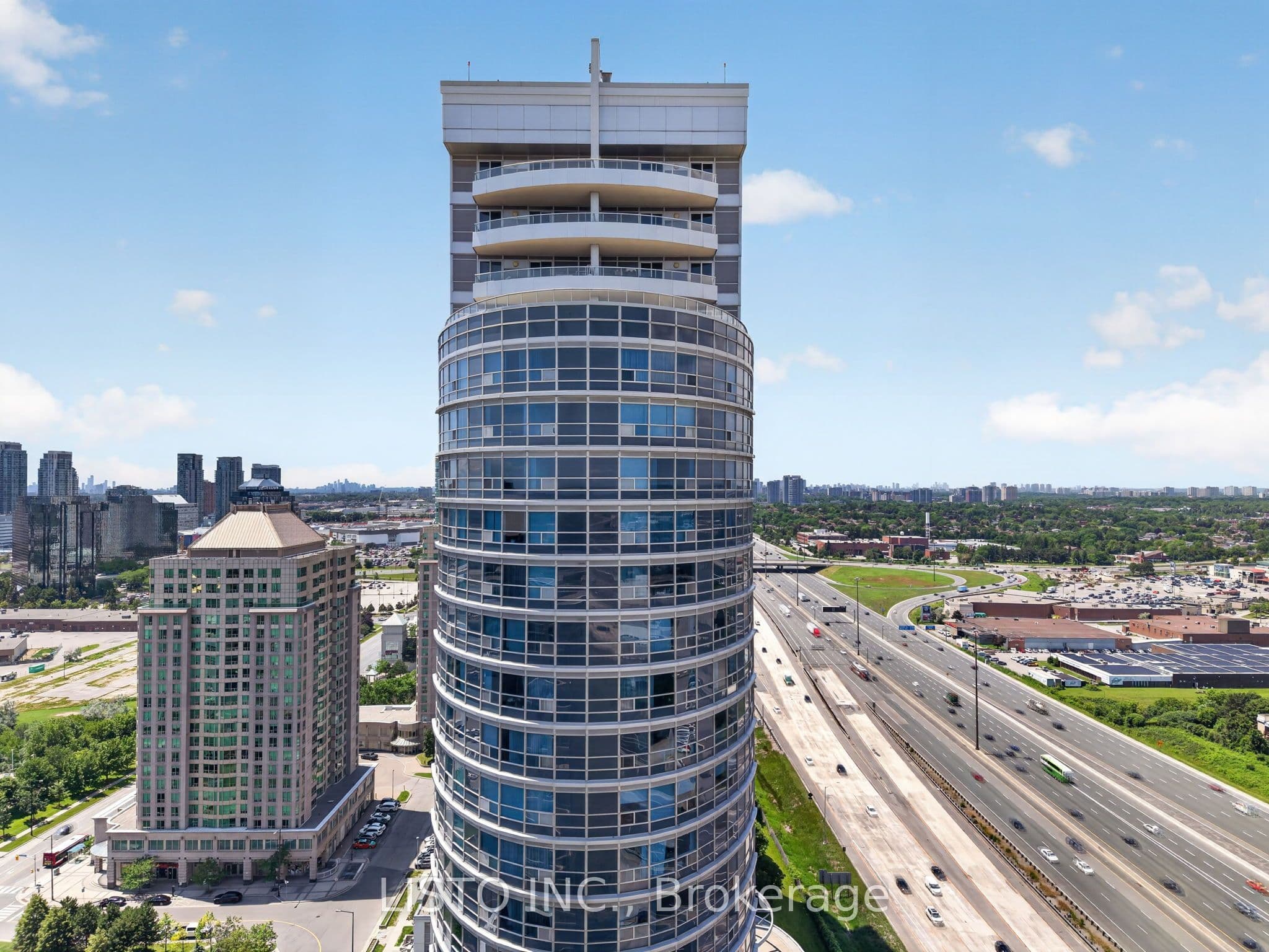 38 Lee Centre Drive 3515, Toronto, ON M1H 3J7