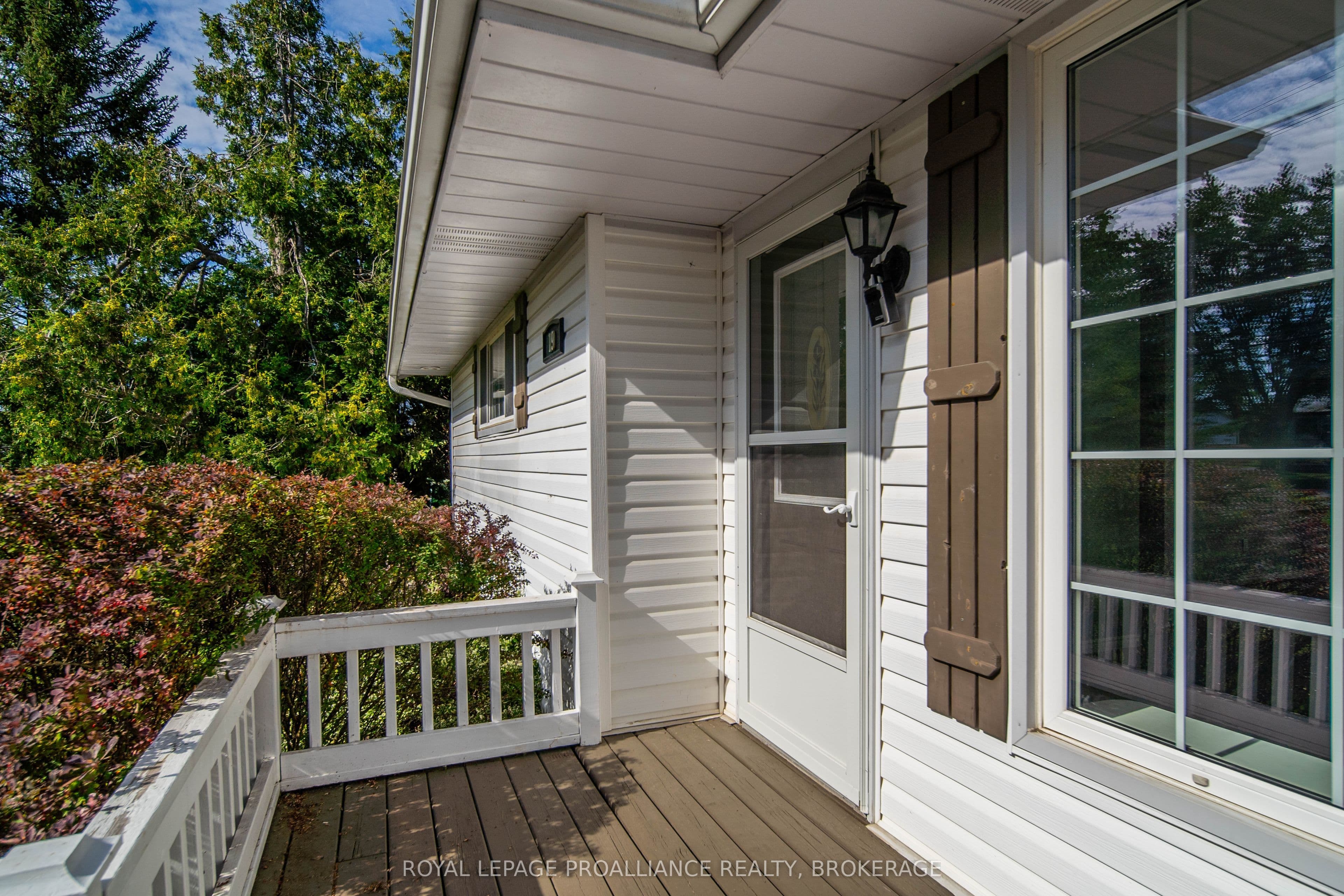 19 Millhaven Road, Loyalist, ON K0H 2H0