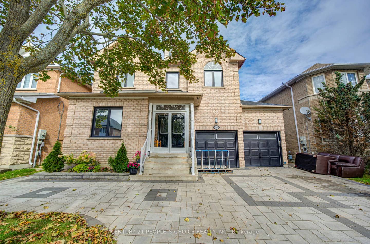 145 Trailhead Avenue, Newmarket, ON L3X 2Z6