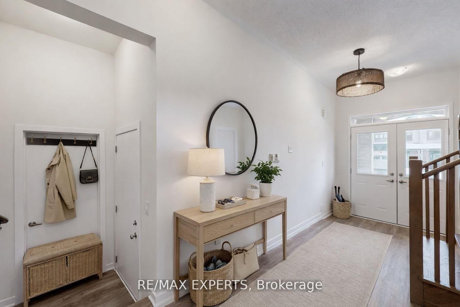 2004 Horace Duncan Crescent, Oshawa, ON L1H 0H4