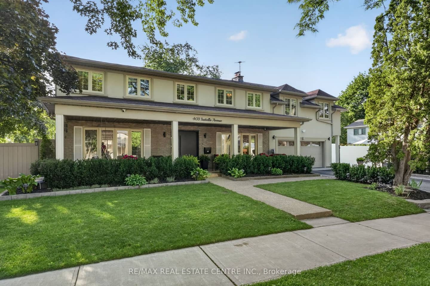 403 Isabella Avenue, Mississauga, ON L5B 2K2