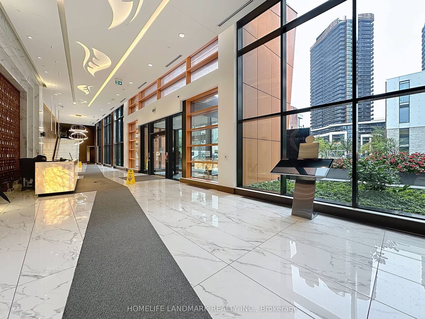 95 Mcmahon Drive 801, Toronto, ON M2K 0H2