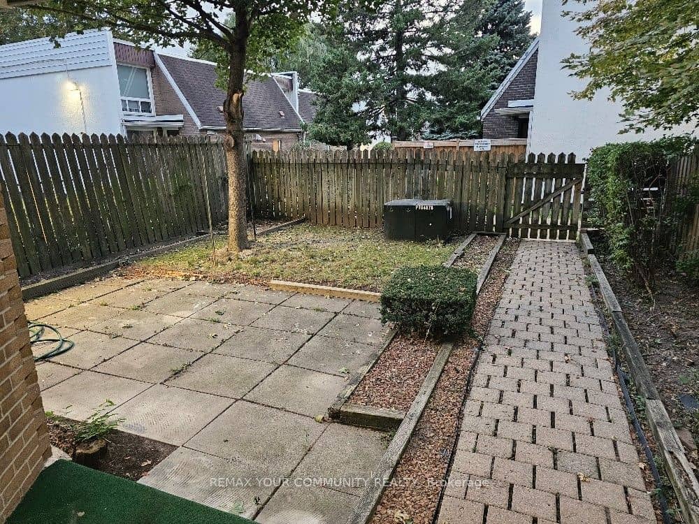 70 Driftwood Avenue 161, Toronto, ON M3N 2M5