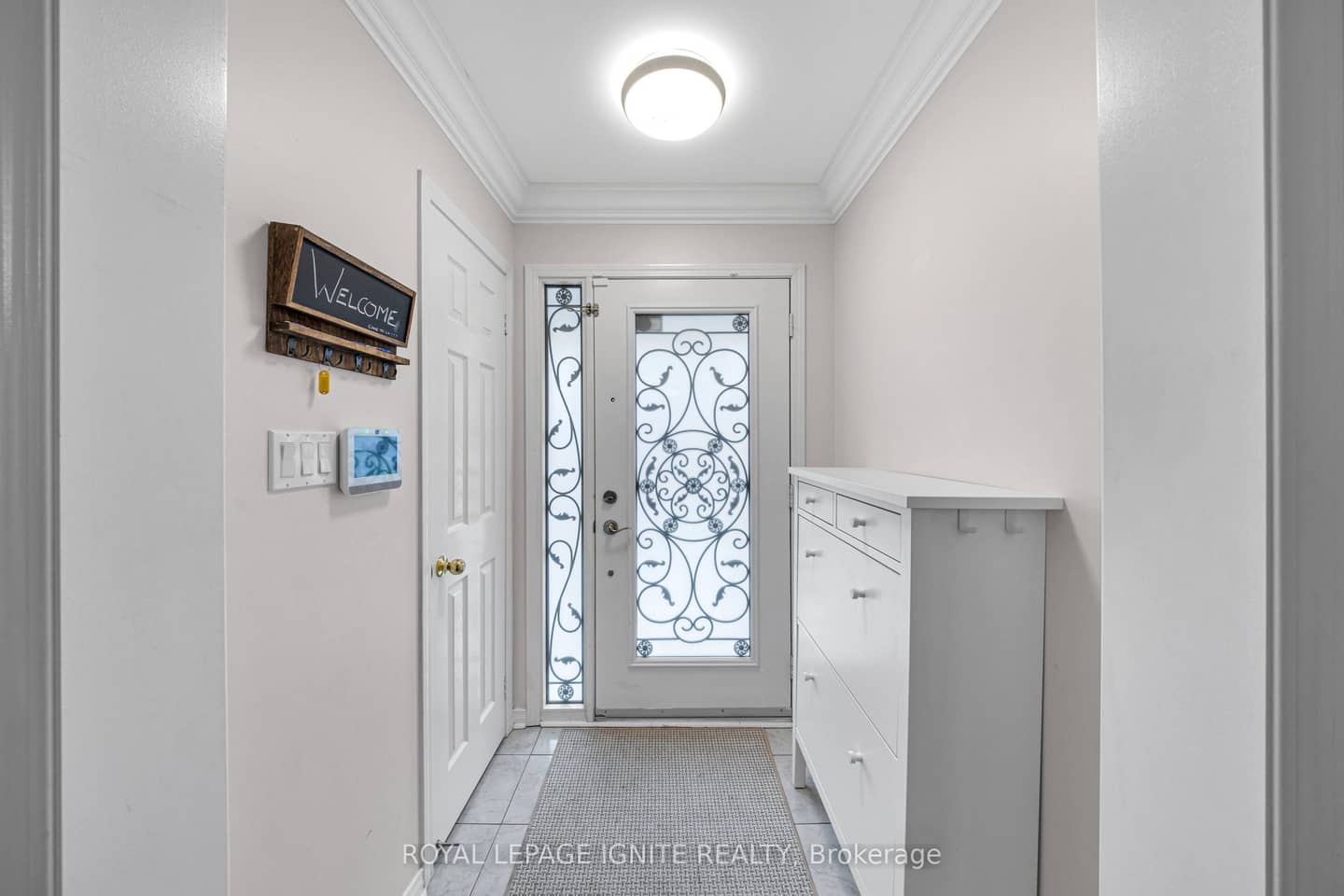 18 Feint Drive, Ajax, ON L1T 0E5