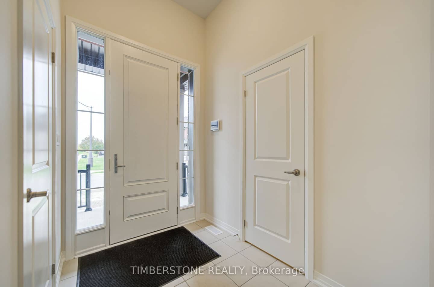 24 Aveena Road, Brampton, ON L6P 4R8