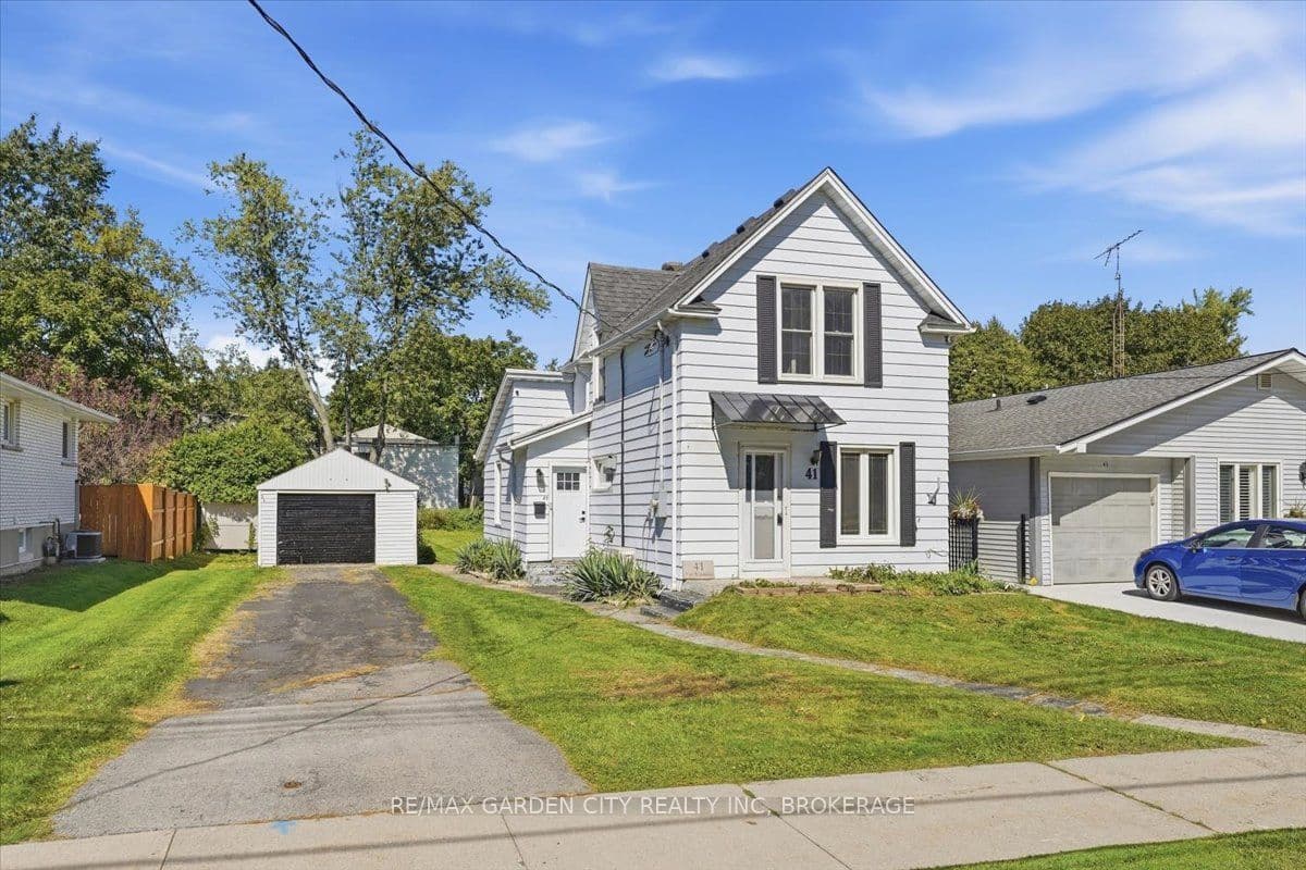 41 Port Robinson Road, Pelham, ON L0S 1E0