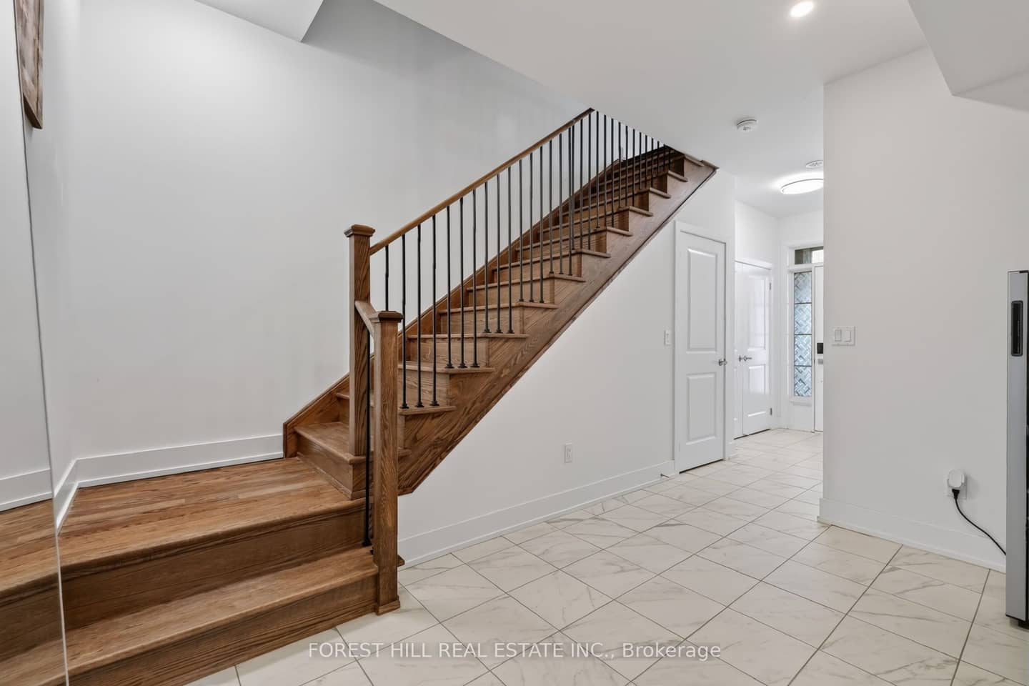 63 Waterside Way, Whitby, ON L1N 1B3