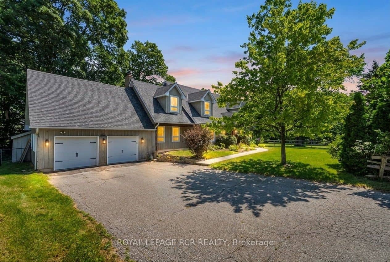163 Confederation Street, Halton Hills, ON L7G 4S8
