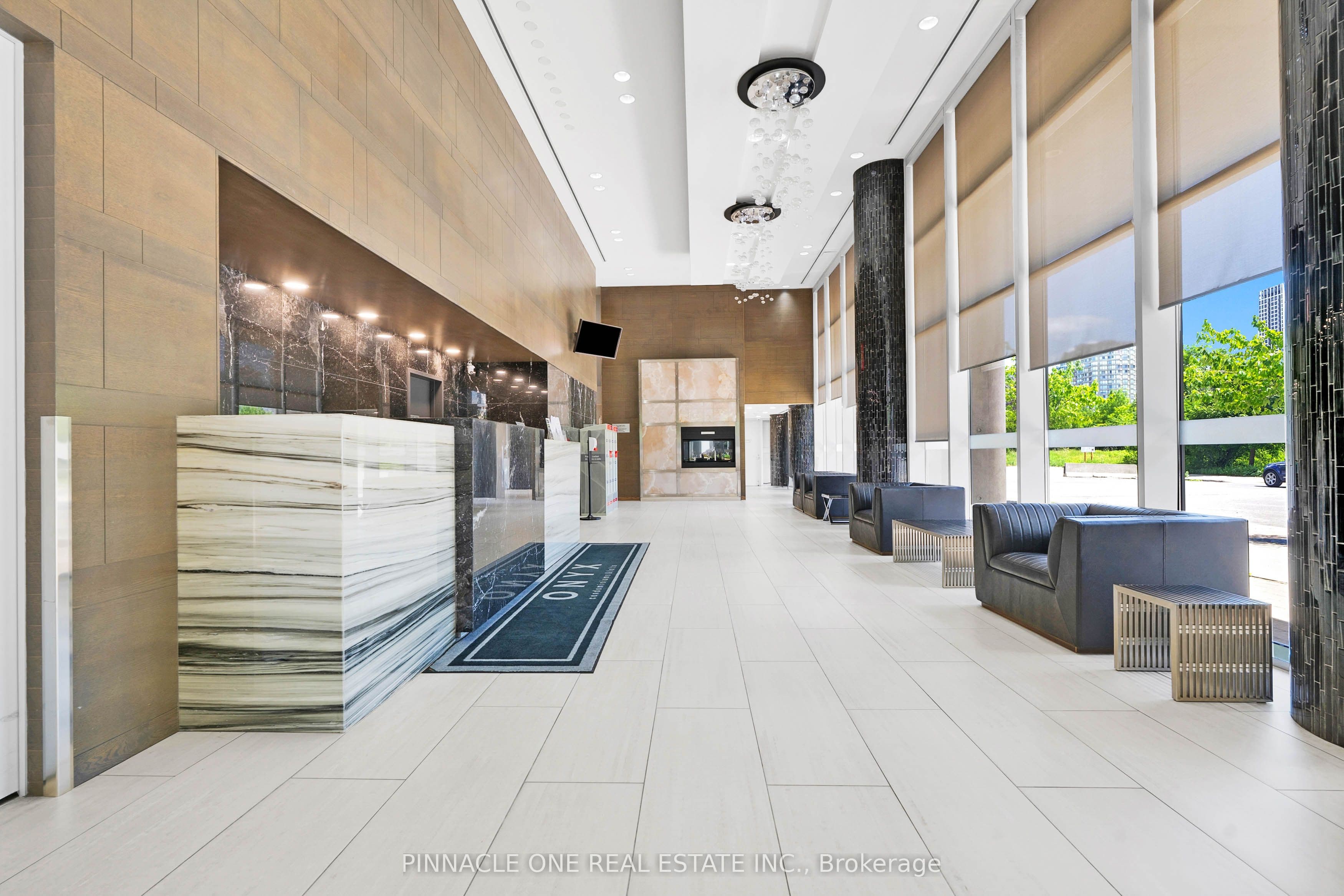 223 Webb Drive 1712, Mississauga, ON L5B 0E8
