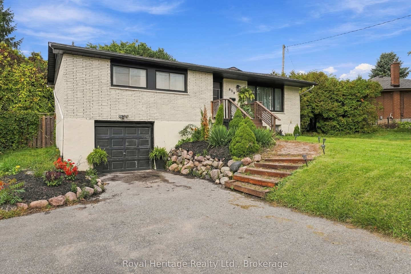 618 Sunset Boulevard, Clarington, ON L1B 1C9