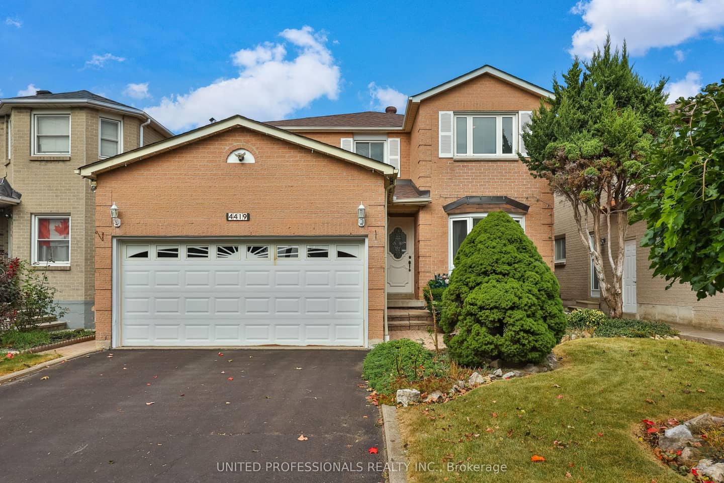 4419 Hearthside Drive, Mississauga, ON L5R 1R3