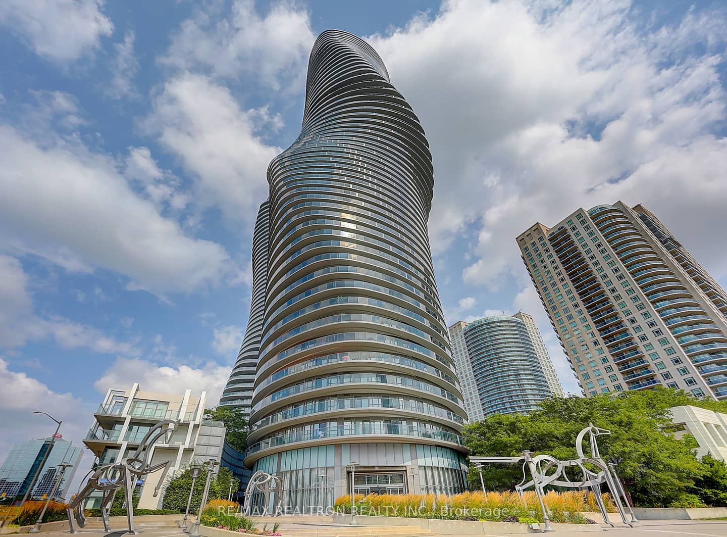 60 Absolute Avenue 706, Mississauga, ON L4Z 0A9