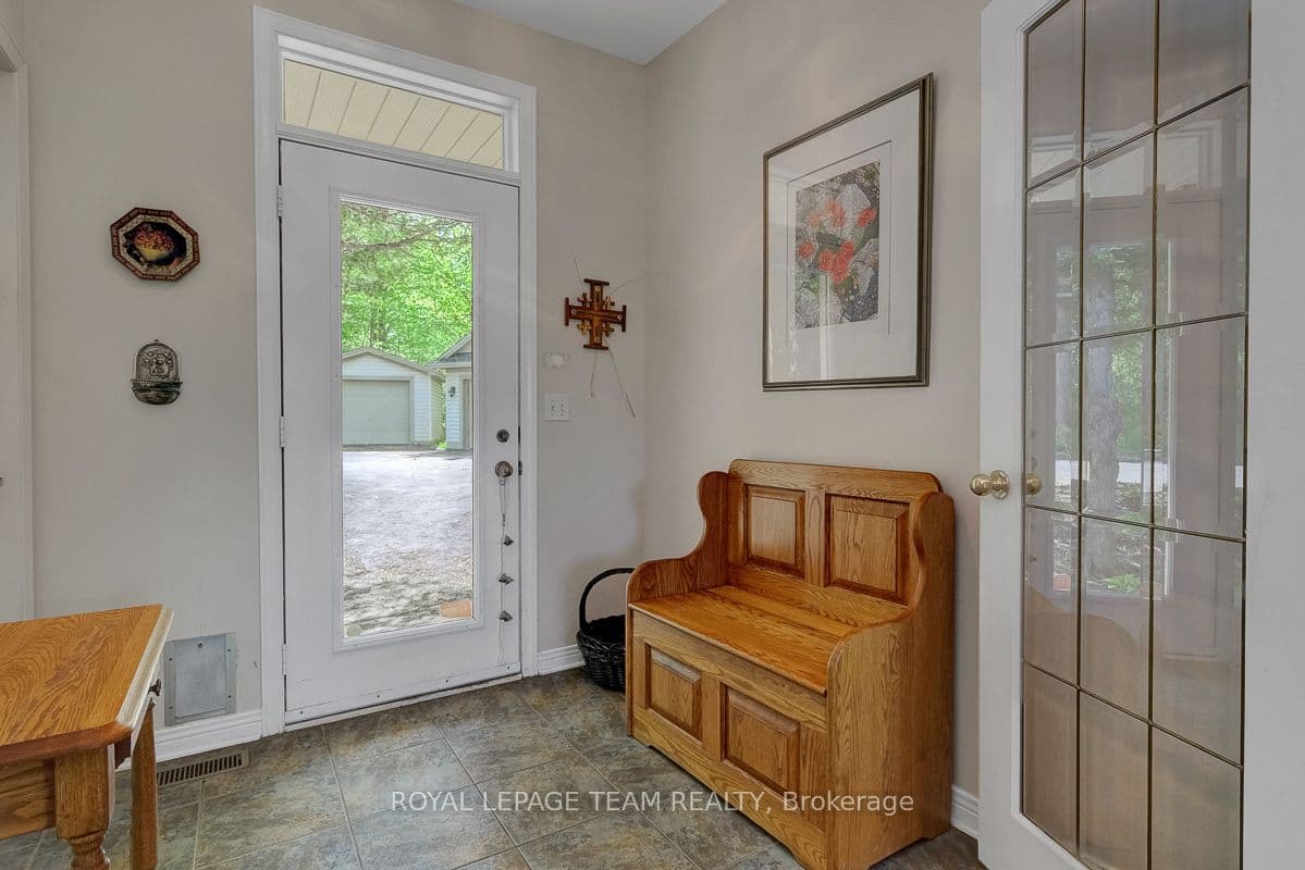 912 Maple Hill Road, North Grenville, ON K0G 1T0
