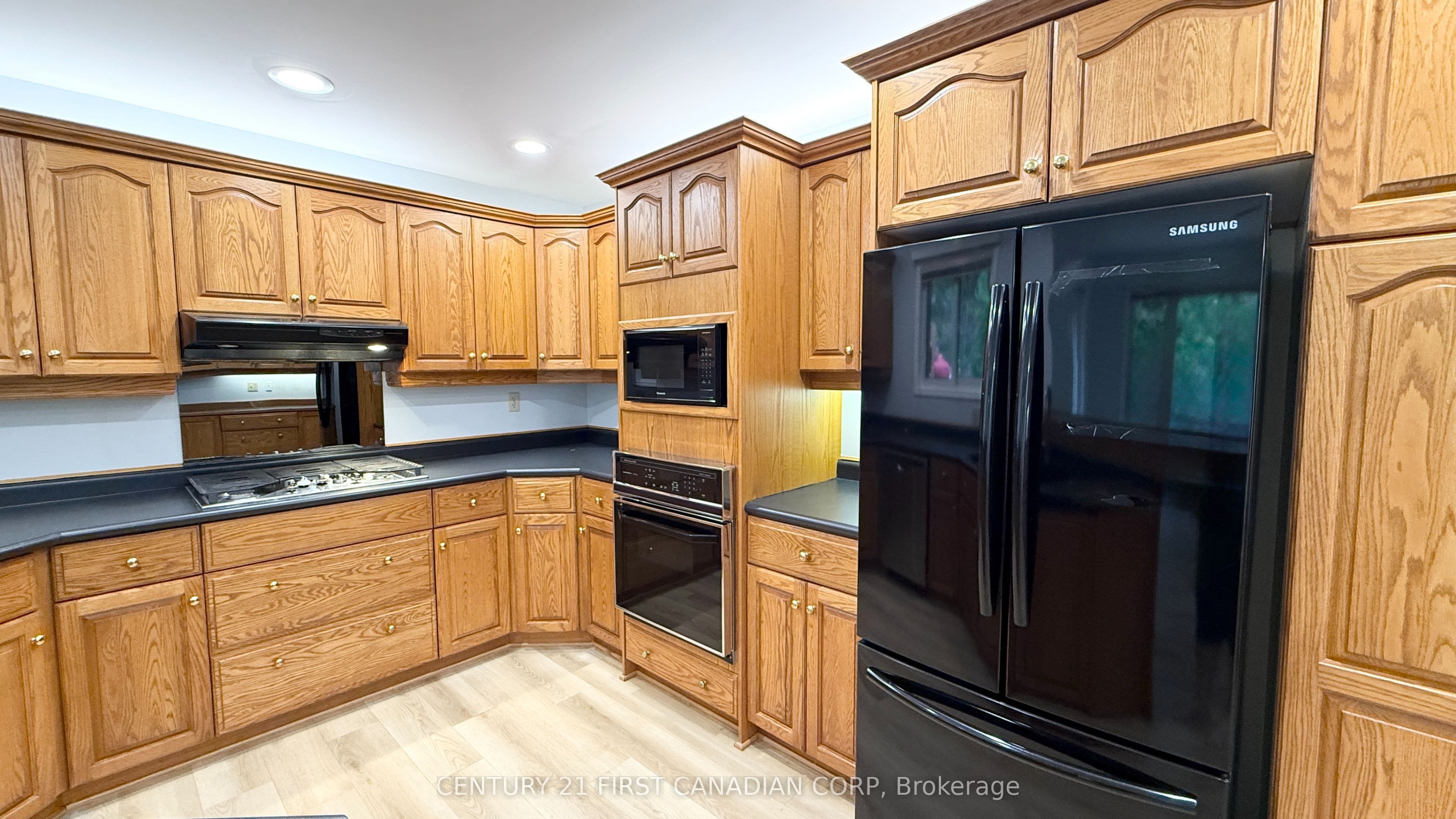 80 Rollscourt Place, London North, ON N6G 1M2