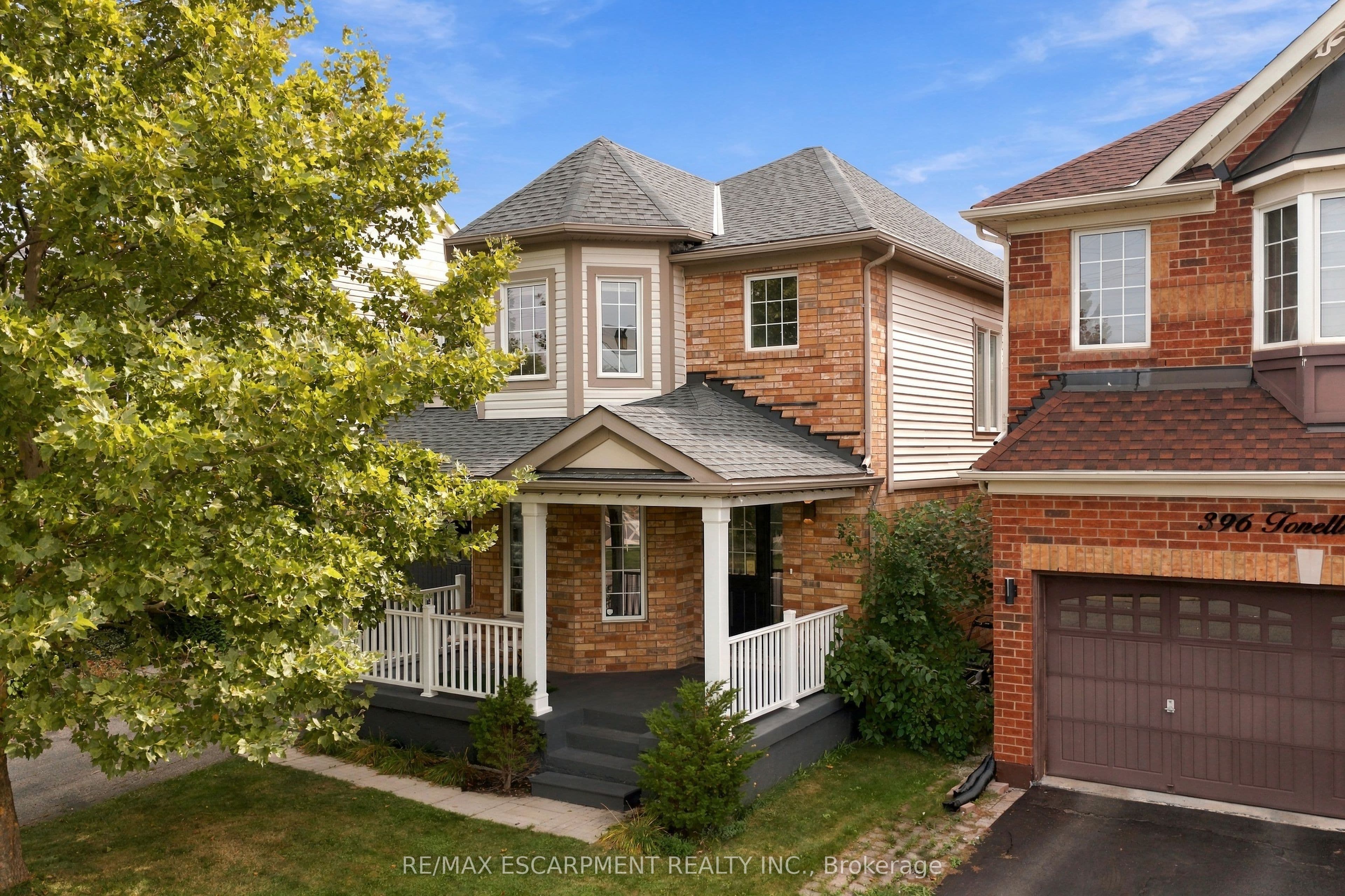 392 Tonelli Lane, Milton, ON L9T 0N4