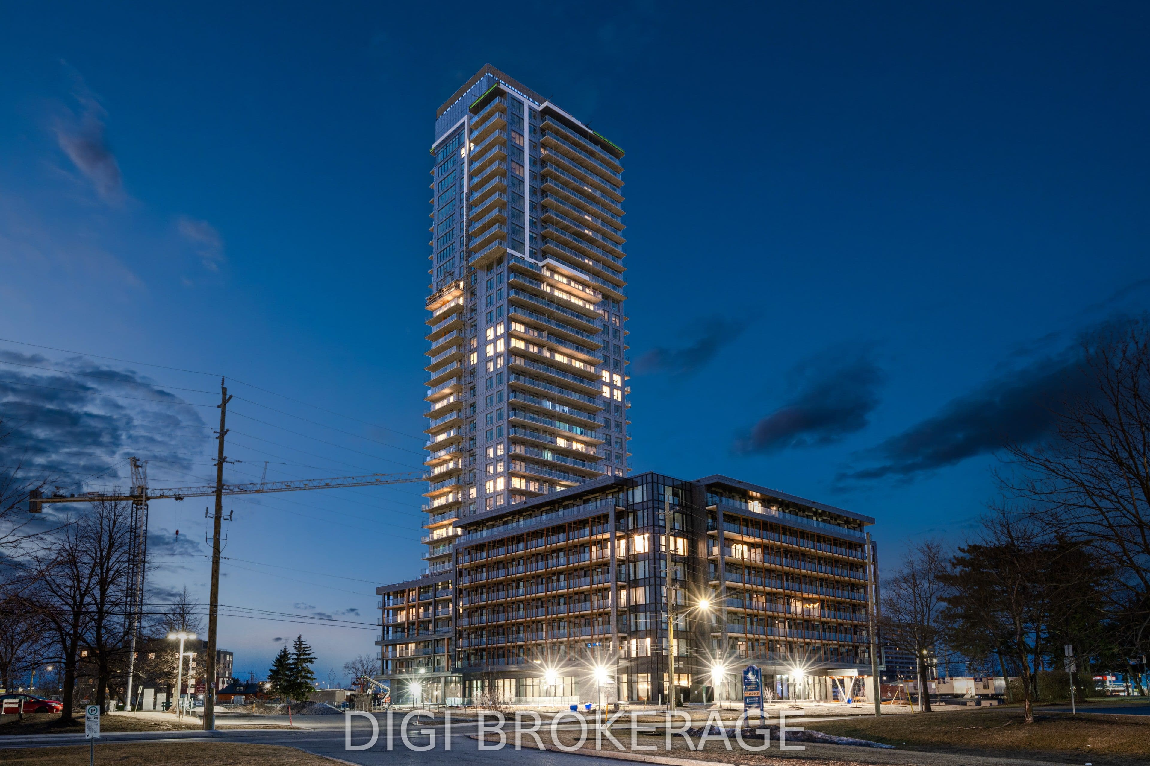 1250 Cummings Avenue 819, Cyrville - Carson Grove - Pineview, ON K1J 0E4