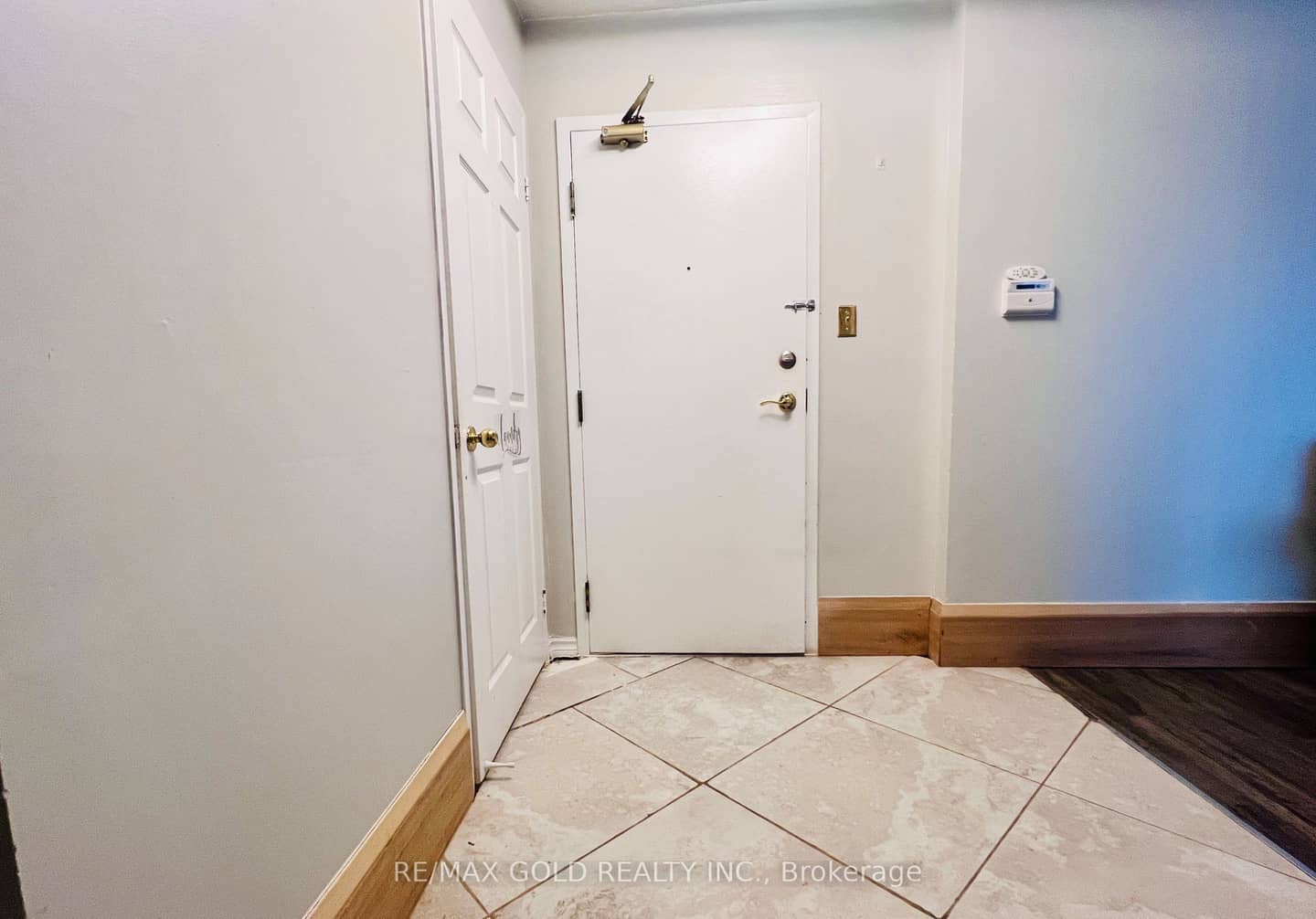 10 Malta Avenue 1504, Brampton, ON L6Y 4G6