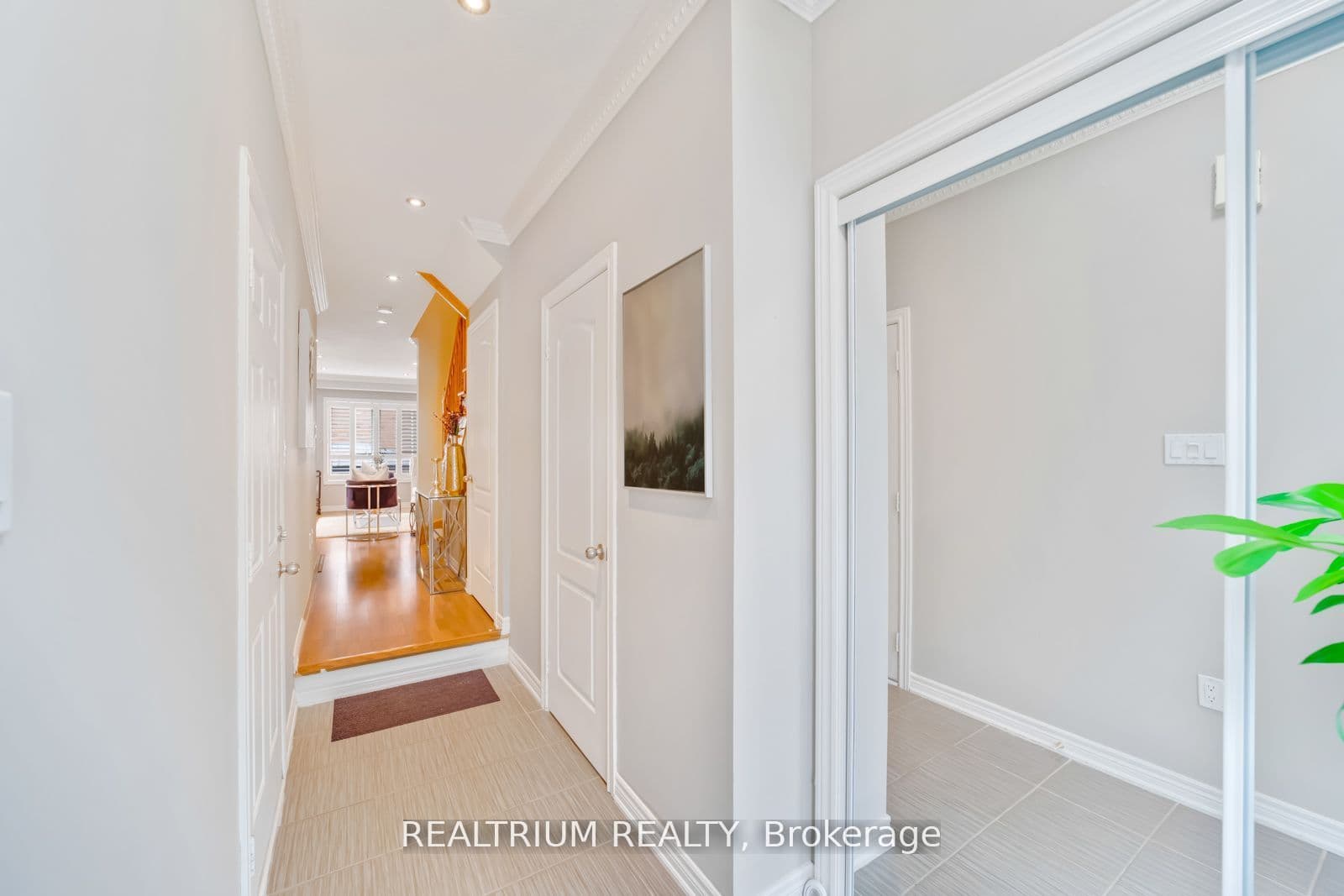 282 Sandale Road, Whitchurch-Stouffville, ON L4A 0Y4