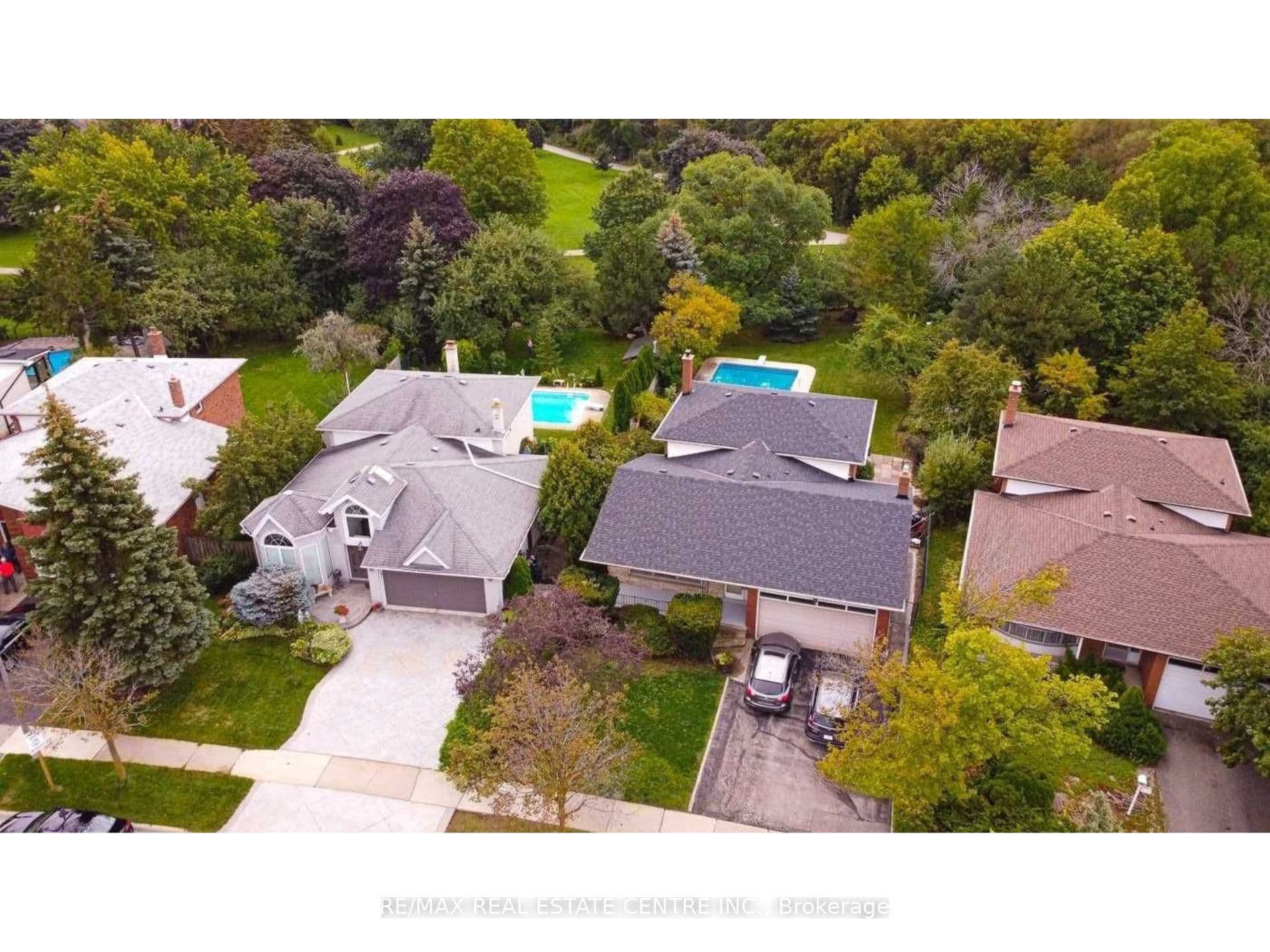 3574 Golden Orchard Drive, Mississauga, ON L4Y 3H8