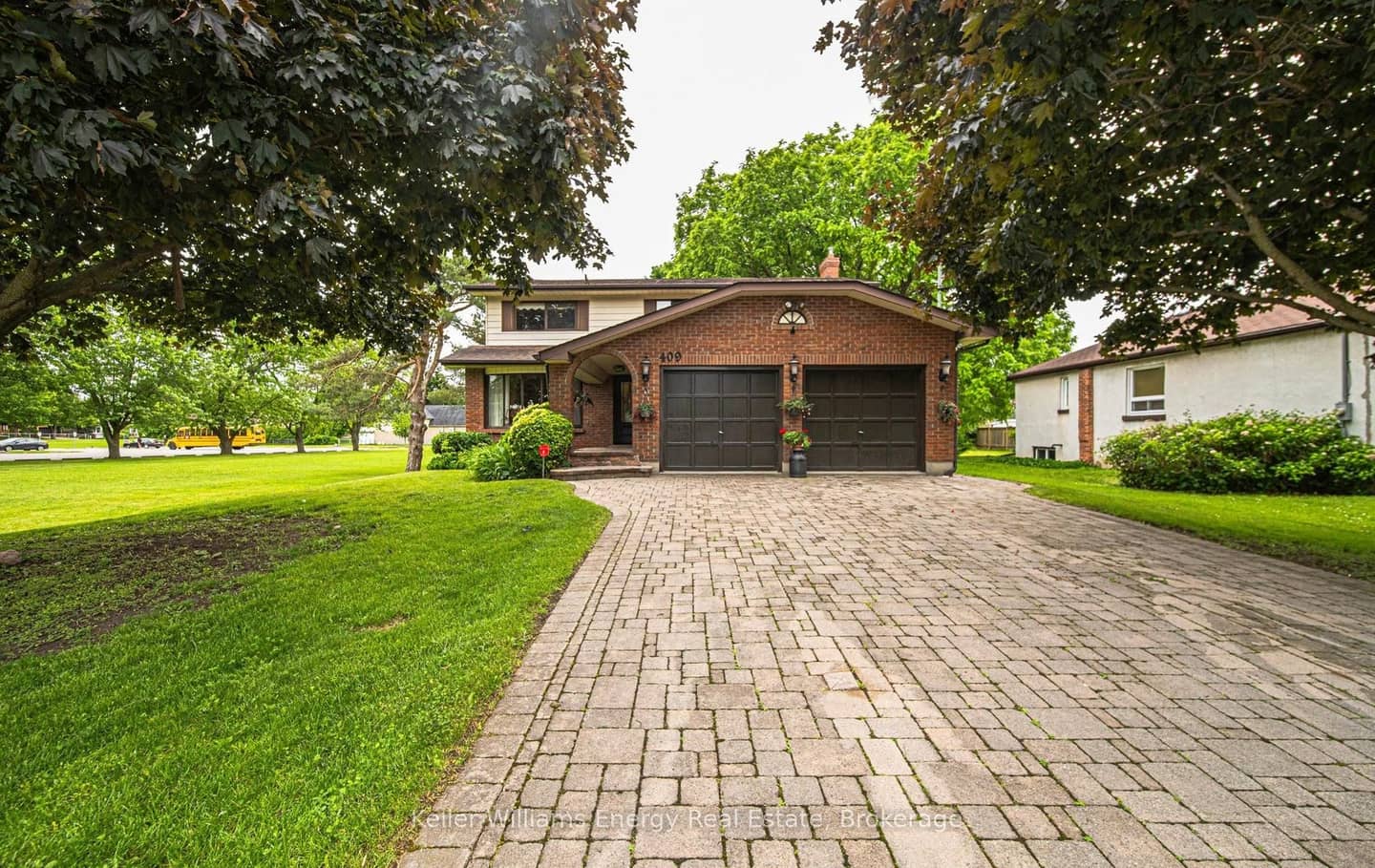 409 Gilbert Street E, Whitby, ON L1N 1R6