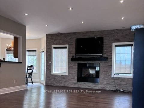 16493 Centreville Creek Road, Caledon, ON L7C 3C5