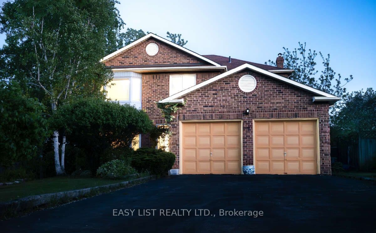 208 Anastasia Terrace, Mississauga, ON L5B 3A6