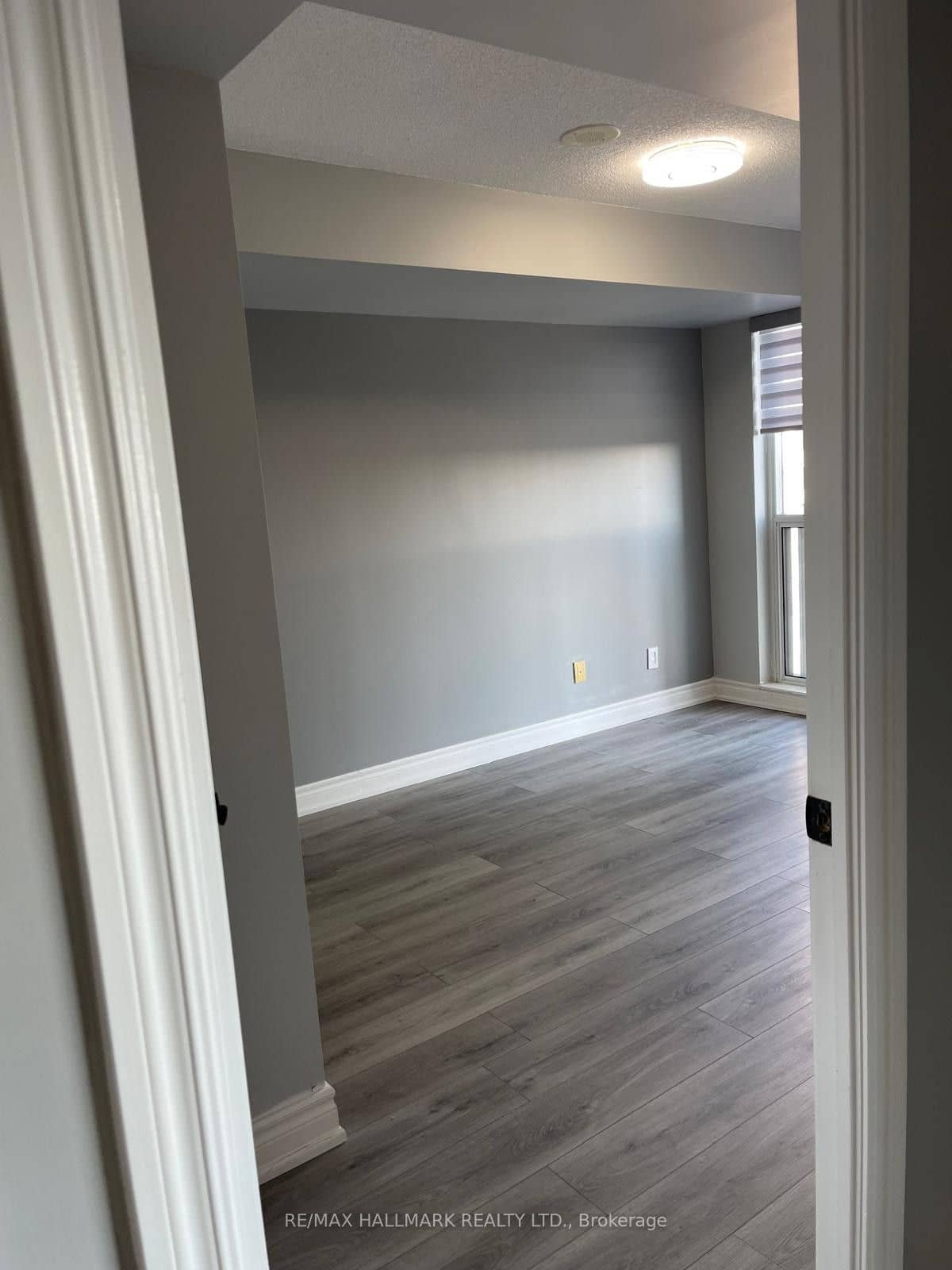 70 Town Centre Court 1805, Toronto, ON M1P 0B2