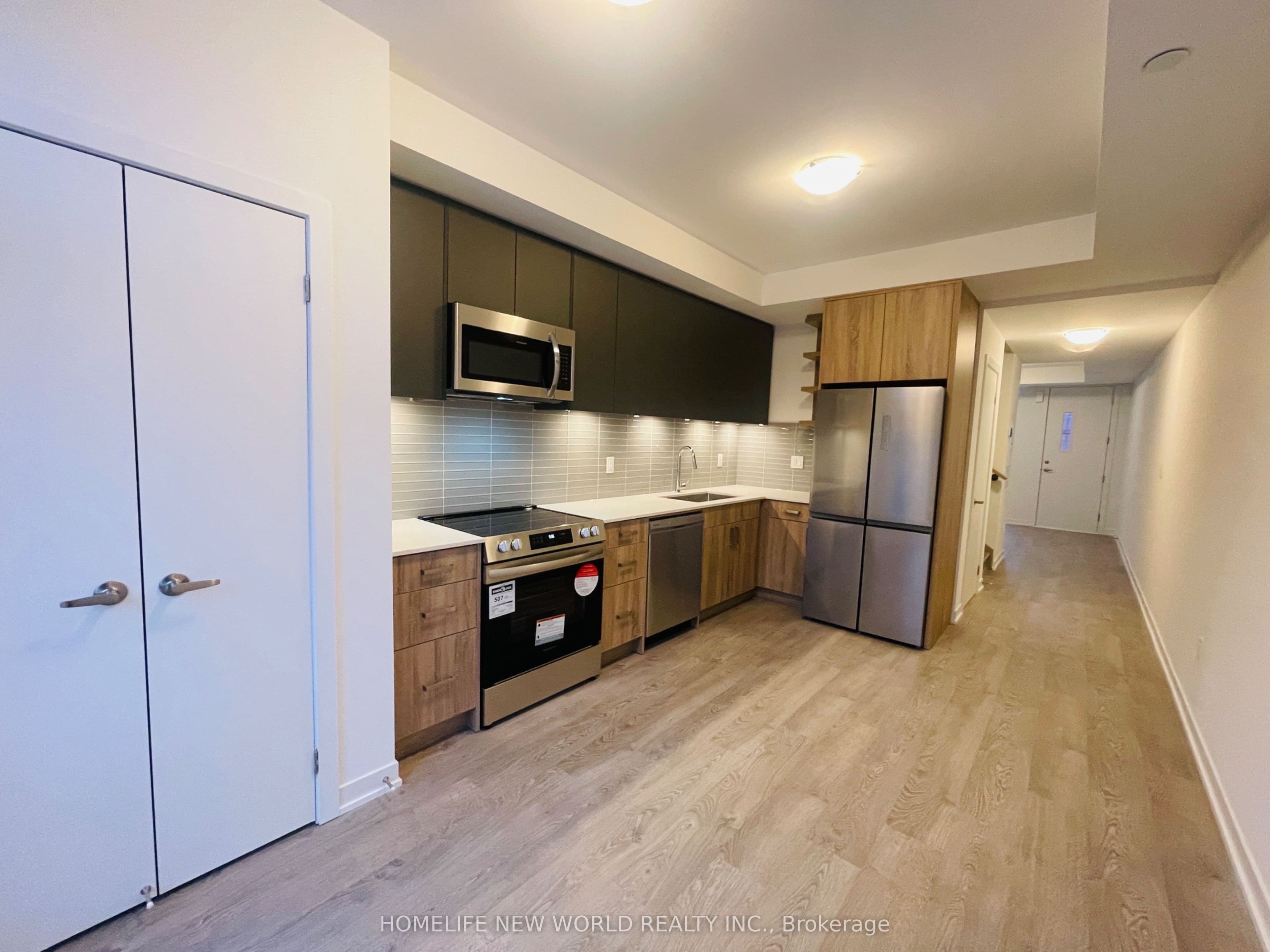 68 Turtle Island Road, Toronto, ON M6A 0G2