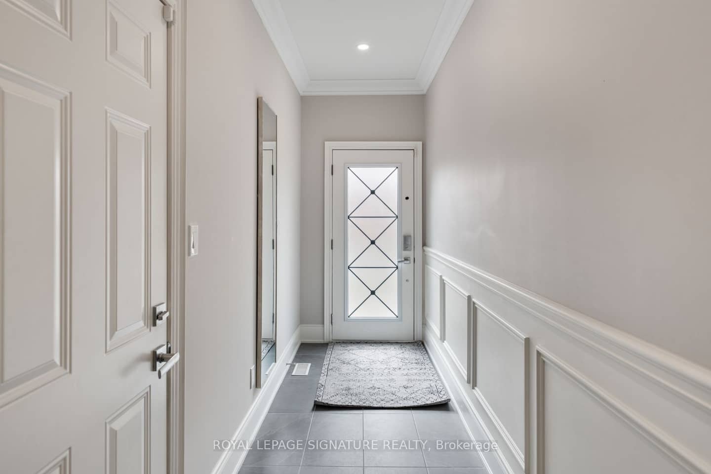 107 Hunt Avenue, Richmond Hill, ON L4C 4H1