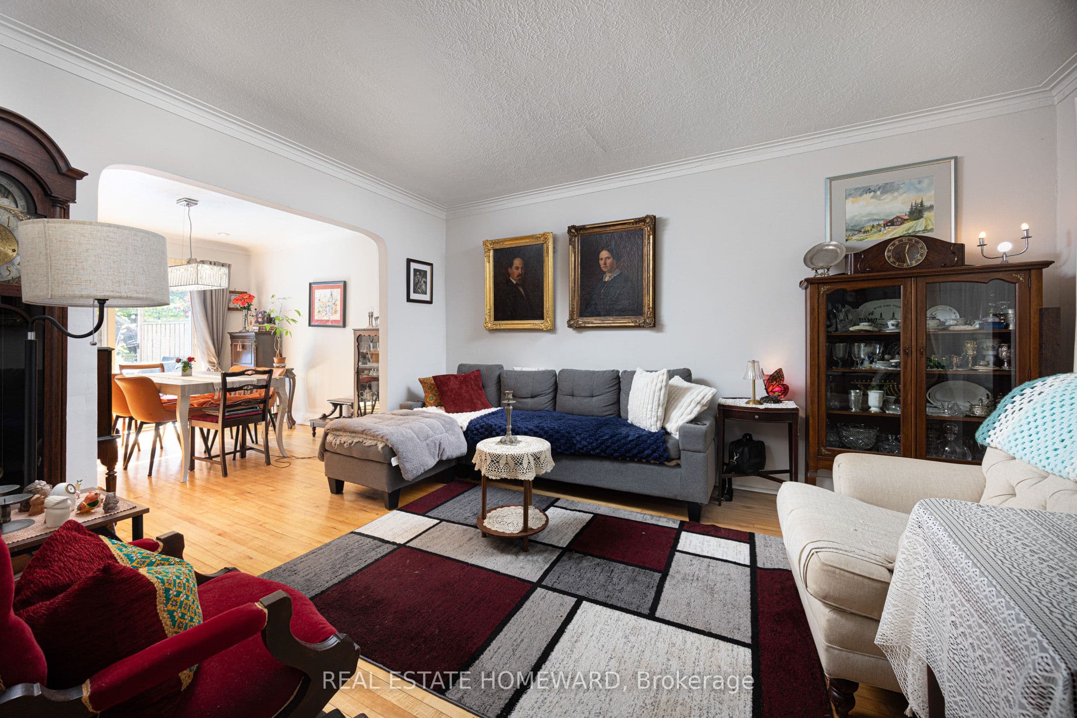 69 Hertle Avenue, Toronto, ON M4L 2T3