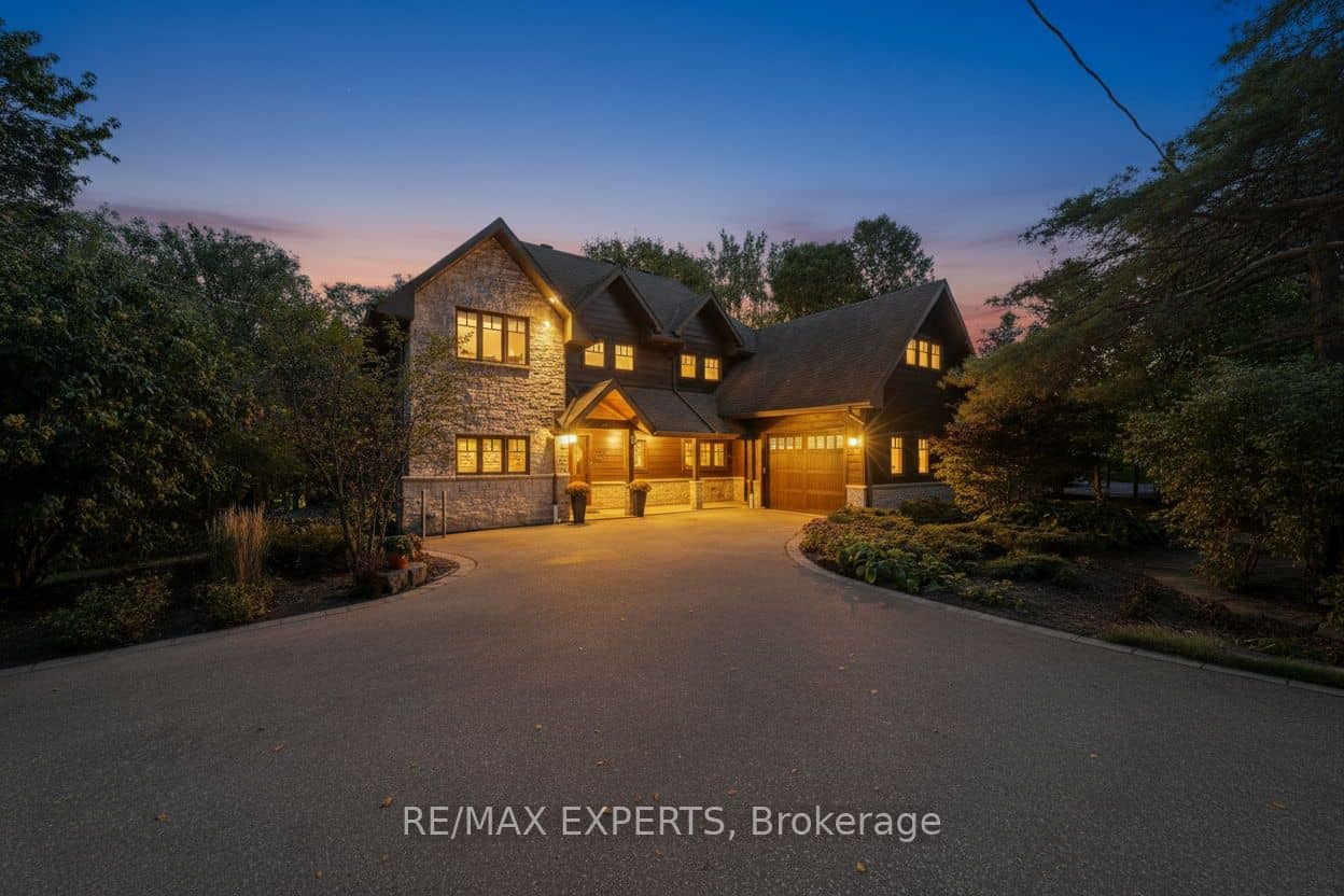 65 John Street, King, ON L7B 1J6