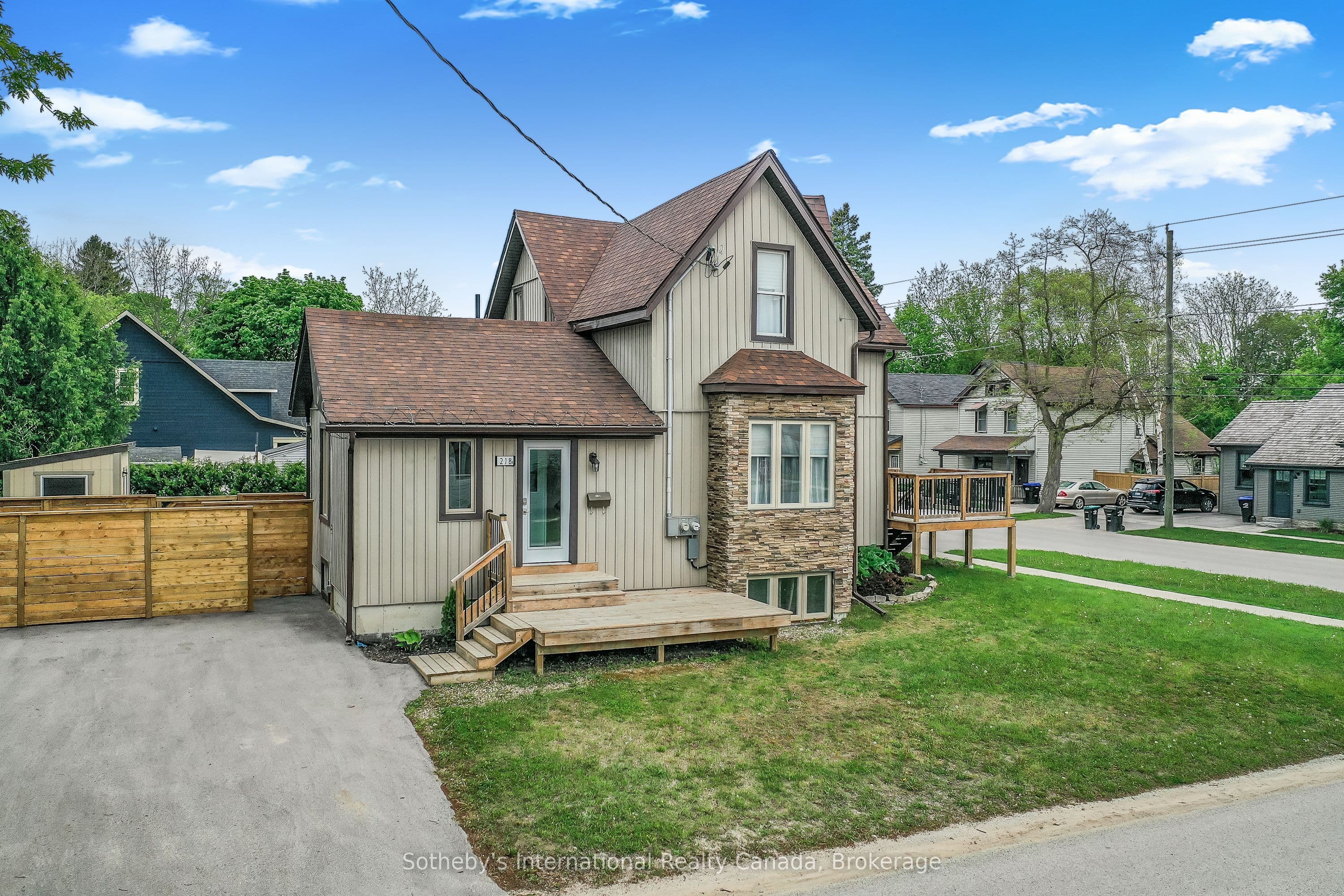 218 Fifth Street 1&2, Collingwood, ON L9Y 1X6