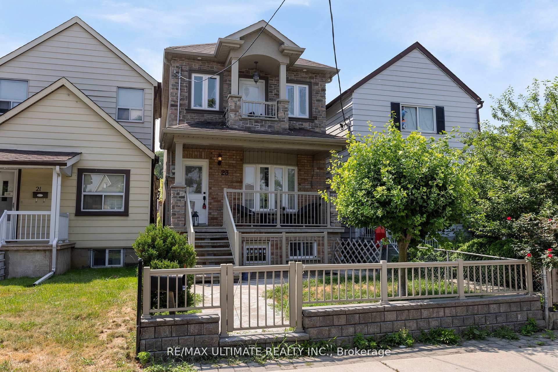 23 Seneca Avenue, Toronto, ON M6N 2G7