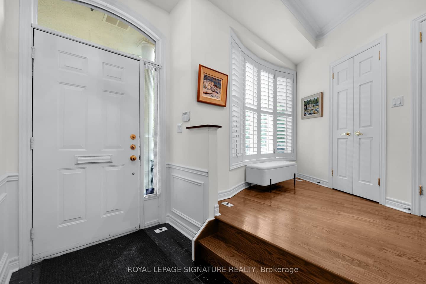 104 Pleasant Boulevard, Toronto, ON M4T 1J8