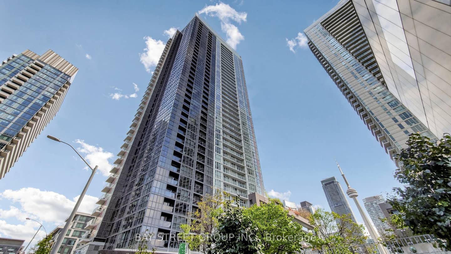 85 Queens Wharf Road 316, Toronto, ON M5V 0J9
