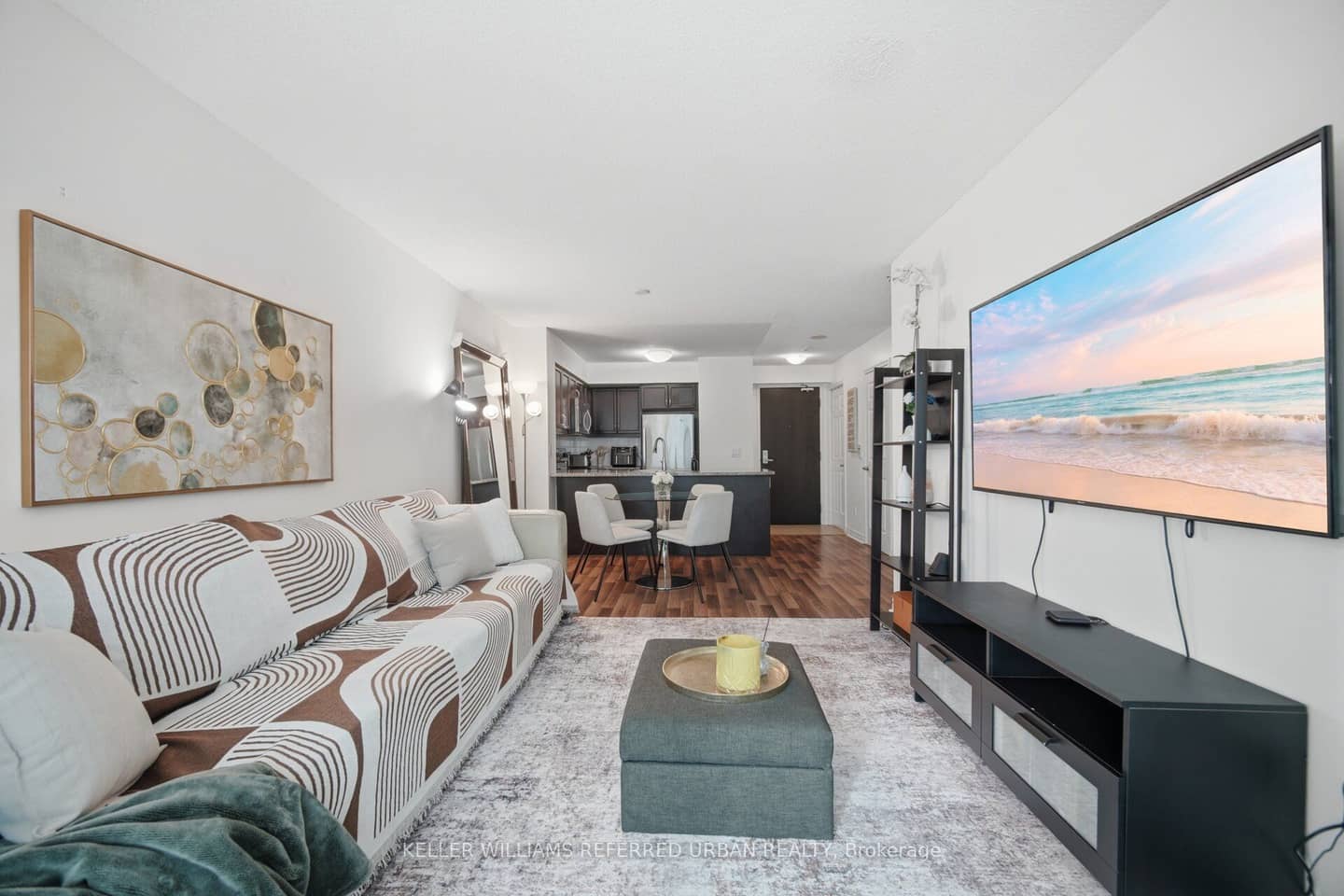 19 Grand Trunk Crescent 3708, Toronto, ON M5J 3A3