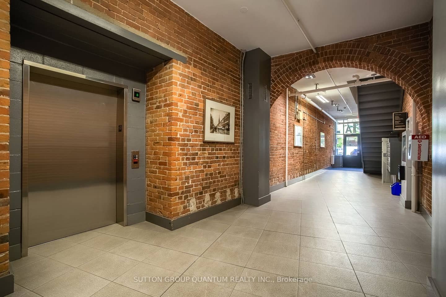 81A Front Street E 413, Toronto, ON M5E 1Z7