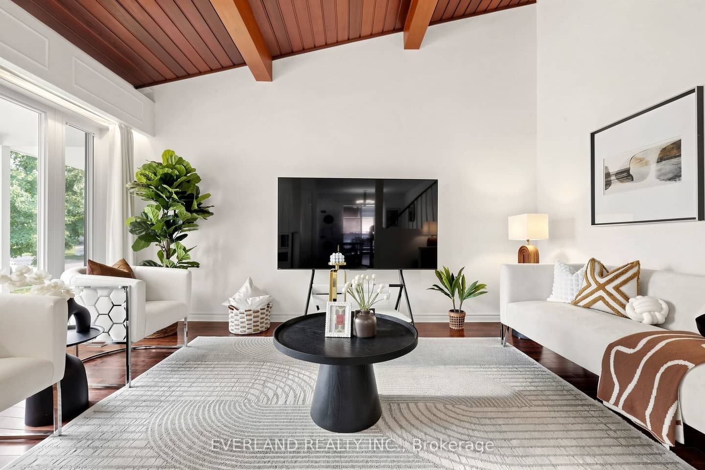 38 Six Nations Avenue, Toronto, ON M1H 1R5