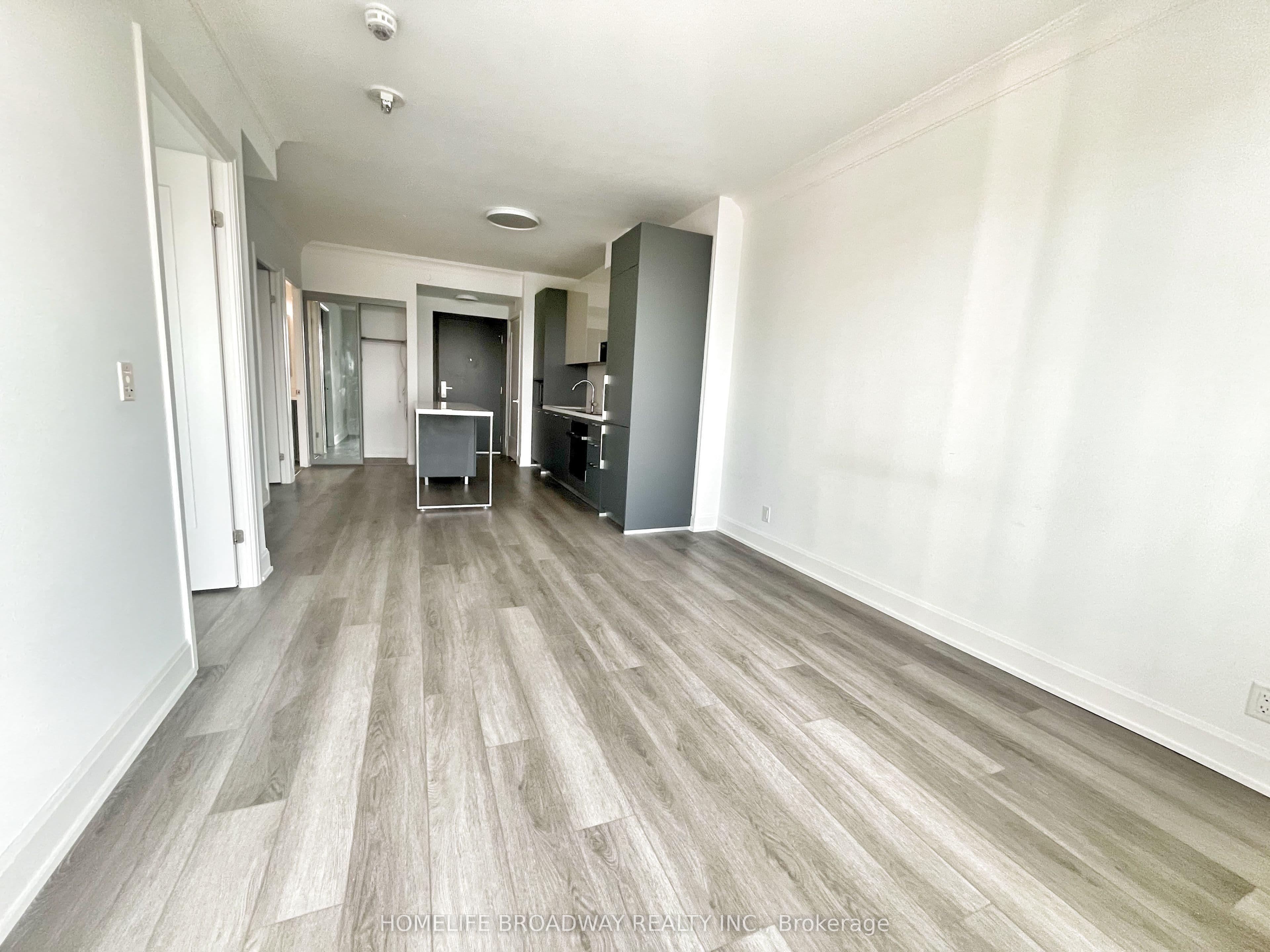 8 Water Walk Drive 2908, Markham, ON L3R 6L4