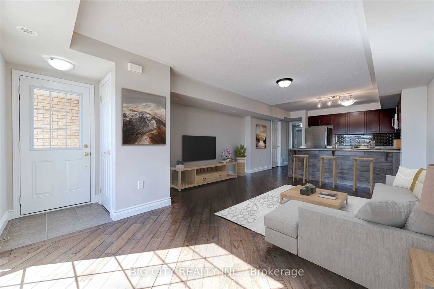 182 Kingston Road W, Ajax, ON L1T 0M9