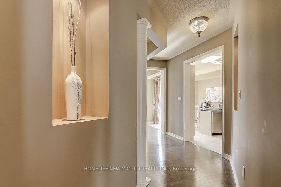 59 Albright Crescent, Richmond Hill, ON L4E 4Z4