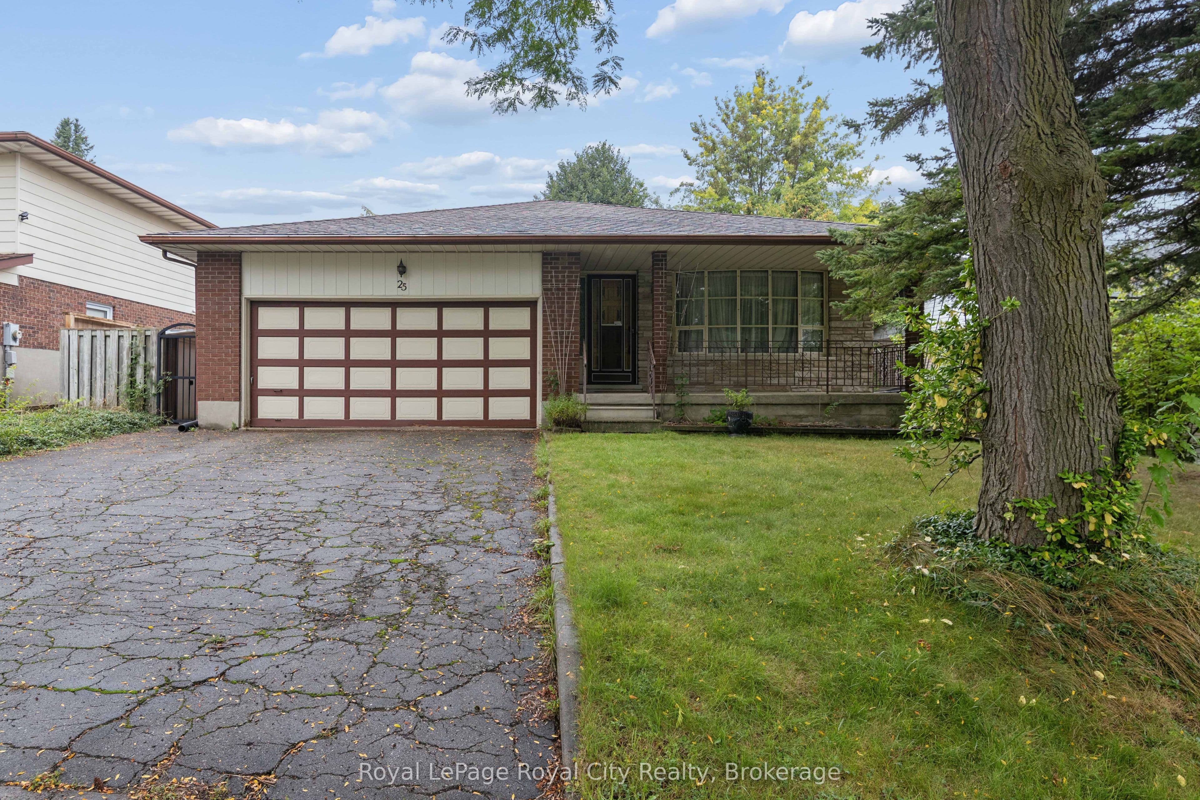 25 Kron Drive, Guelph, ON N1G 3B4