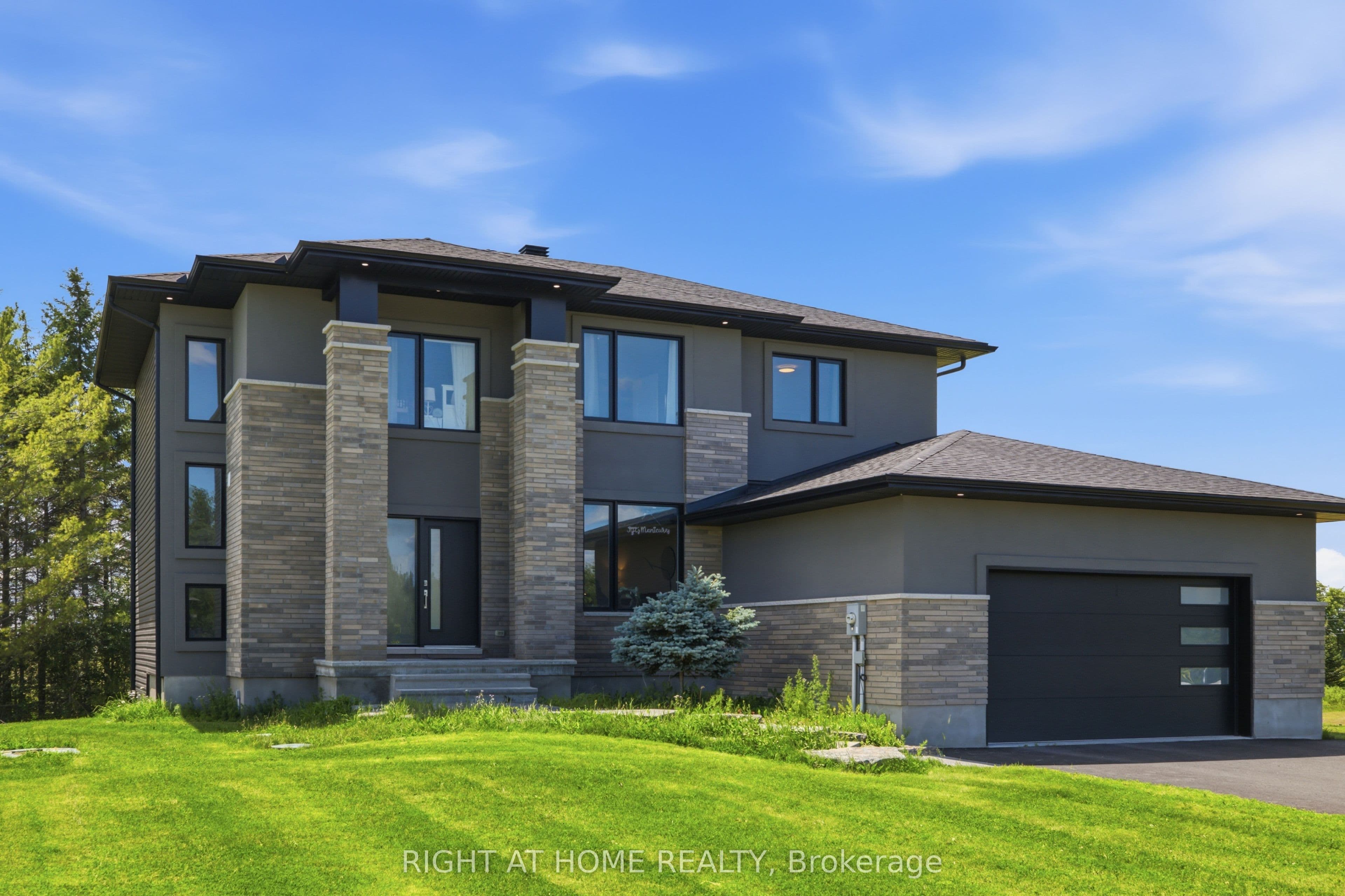 122 Ridgemont Drive, Beckwith, ON K0A 1B0